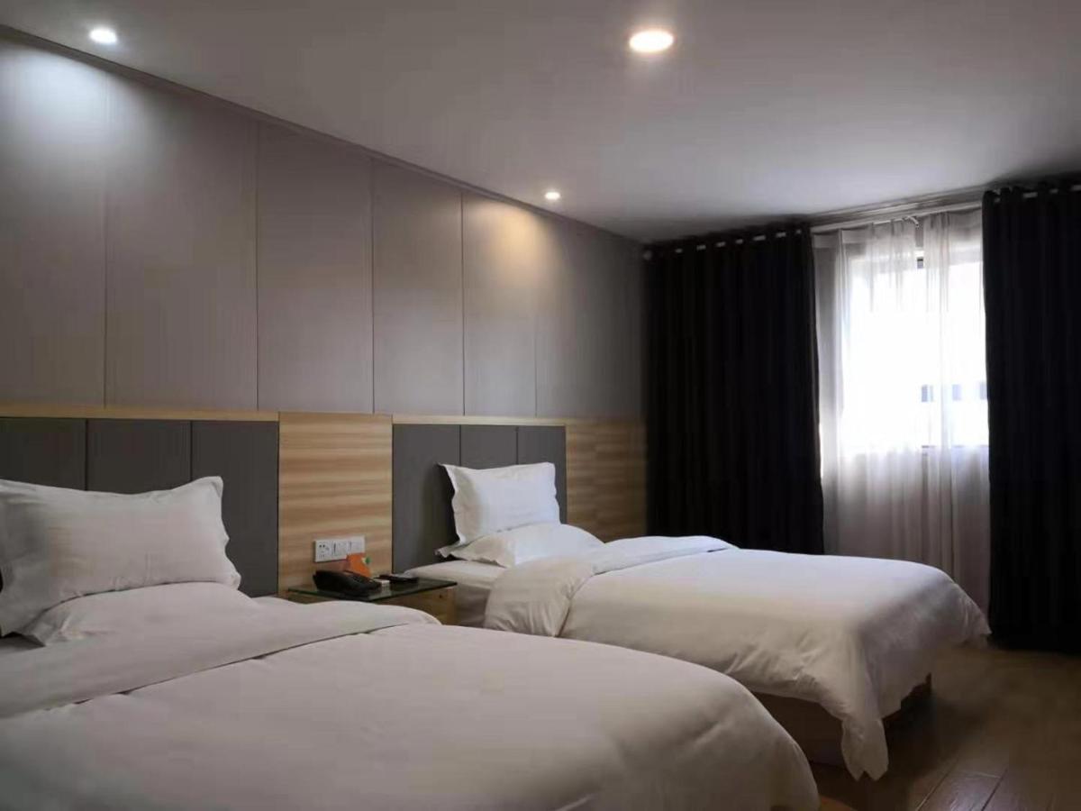 7Days Inn Changsha Yinpenling Ridge Aux Plaza ภายนอก รูปภาพ
